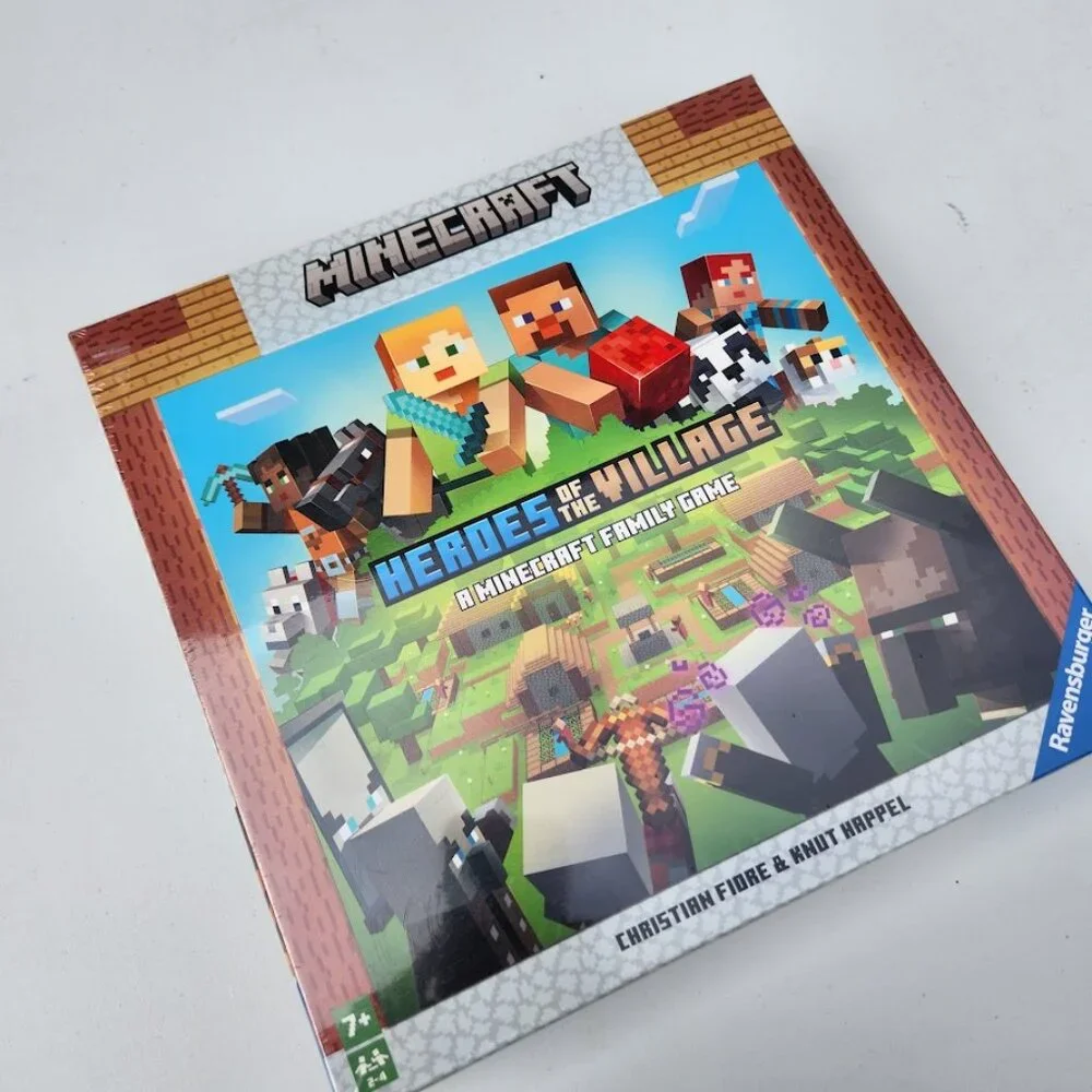 NEW Ravensburger Minecraft Heroes of the Village Family Board Game Family Game N